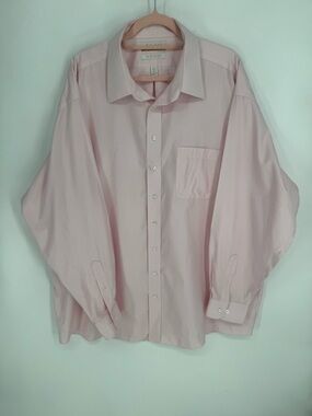 Roundtree & Yorke Men's Pastel Pink Button-Up Dress Shirt Size 18.5 (36/37 Big)